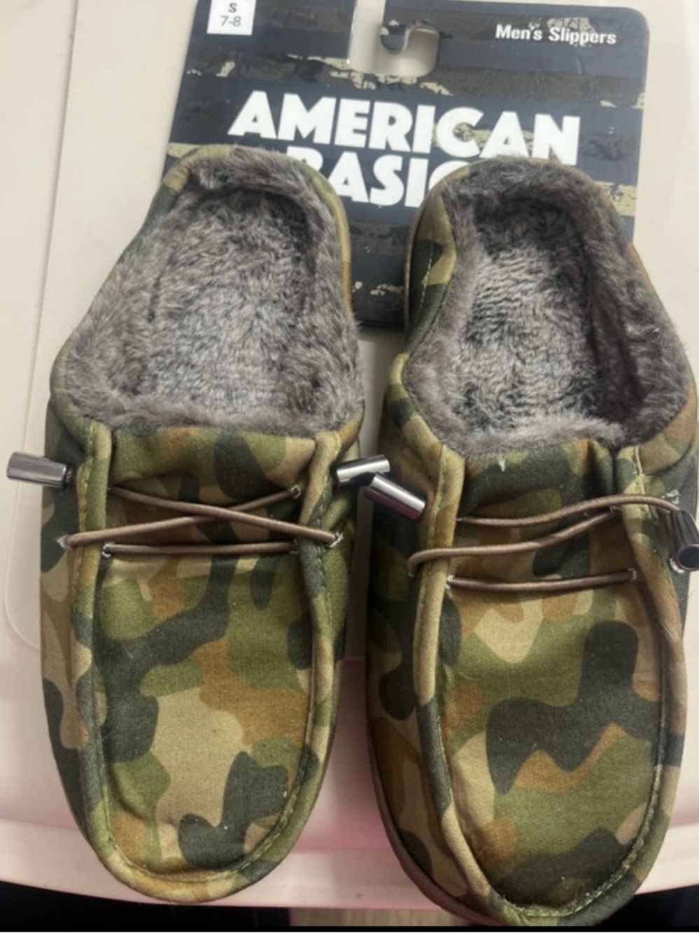 Marshall Men’s Camouflage Slip-On Slippers with Gray Faux-Fur Lining